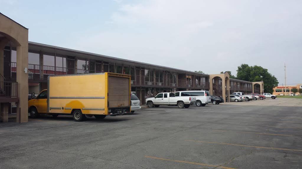 Sunbelt Lodge Motel Abbeville Екстер'єр фото
